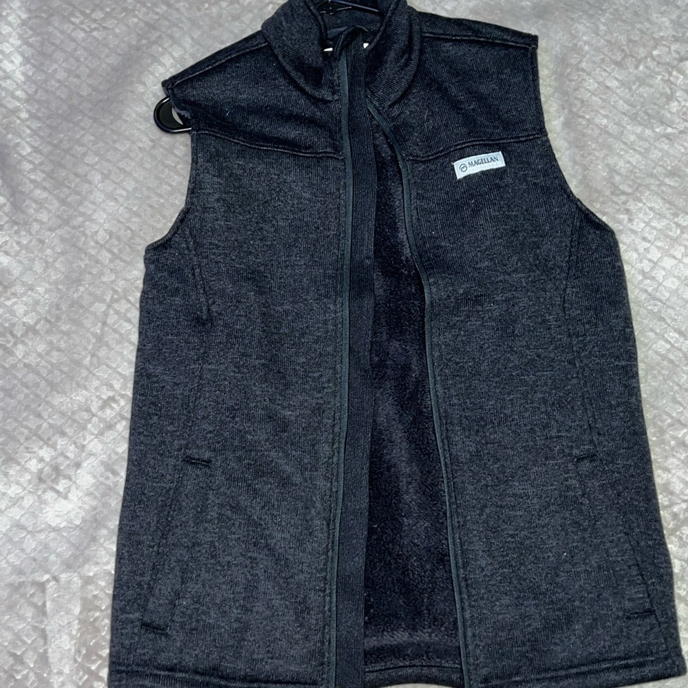 vest